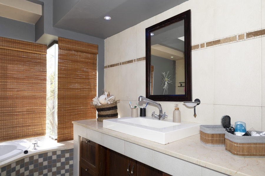 4 Bedroom Property for Sale in West Bank Eastern Cape